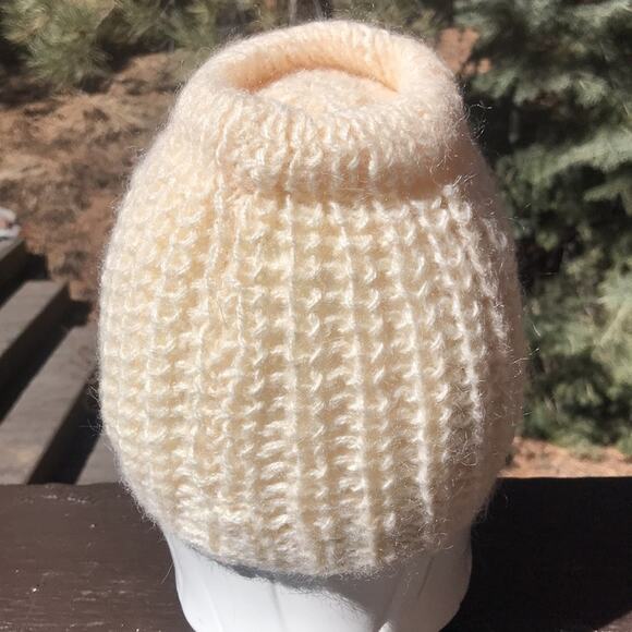 Cream Knit Hat Beanie - Picture 2 of 8